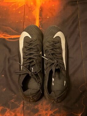 Nike Mercurial Vapor 16 Elites. Custom Nike ID 1 of 1 men’s size 9.5.
